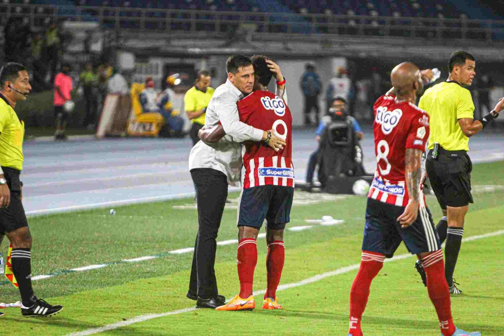 Junior: convocados y posible once para clasificar
