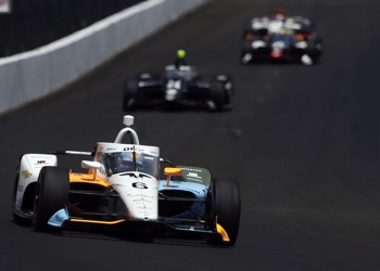 Con remontada incluida, Montoya tuvo gran actuación en Indianápolis