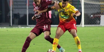 El defensor de la Liga BetPlay que llegaría al fútbol ruso