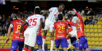 Mientras levantan sanción a Junior, sancionan a Pasto y América