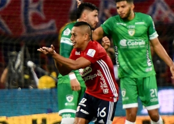 Tremendo elogio de Comesaña a Vladimir Hernández