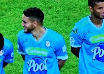 La risa de los jugadores de Jaguares mientras sonaban los himnos