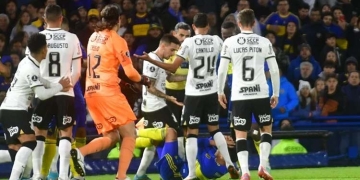 ¡Uy! El golpe por el que expulsaron a Víctor Cantillo en la Bombonera