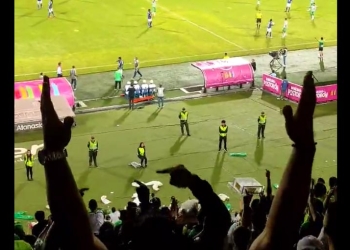 Video: lo que pasó en la salida de Mackálister Silva que molestó en el Atanasio