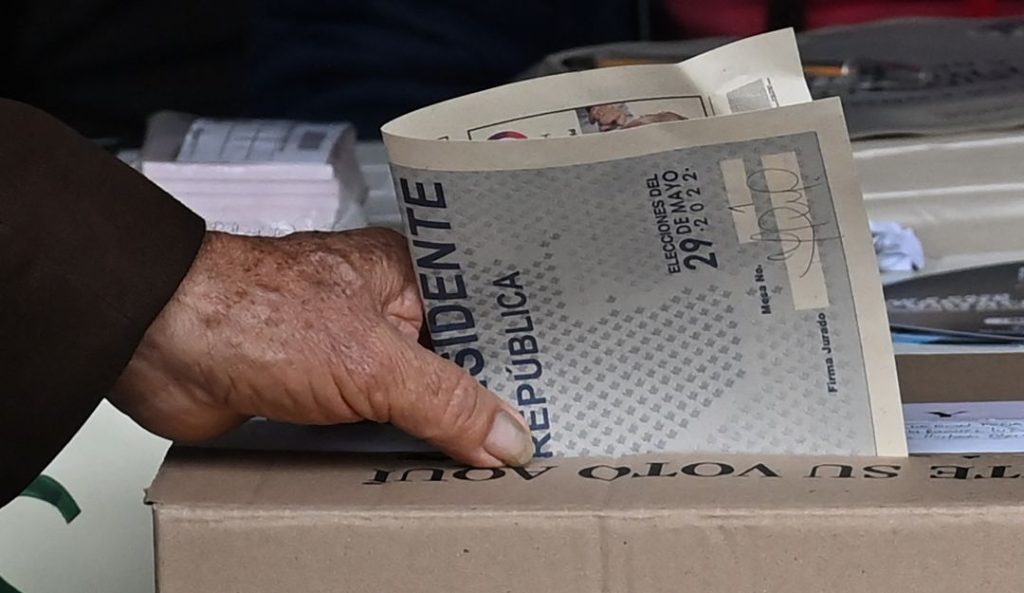 Verifique su puesto de votación para la segunda vuelta presidencial