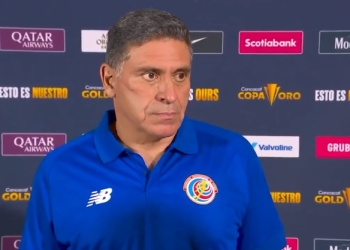 Luis Fernando Suárez: "Al DT colombiano no lo dejan creer que es bueno"