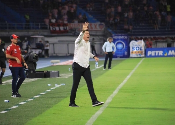 El dilema de Cruz Real de cara al Junior vs. Nacional