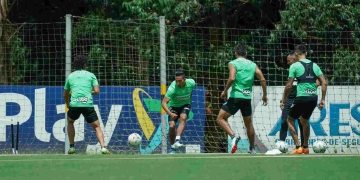 Entrenamiento a puerta abierta antes de la final