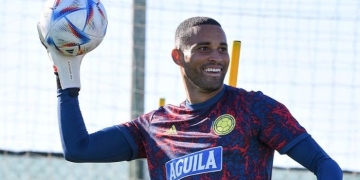 Nacional se mueve por Chunga pero Alianza no afloja