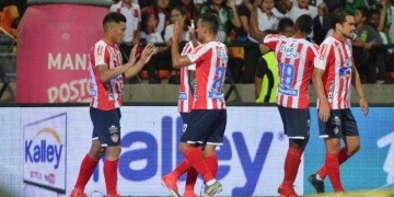 Dos hazañas de Junior contra Nacional por cuadrangulares