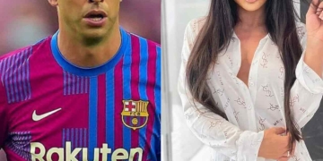 ¿Quién es la modelo que recibía mensajes de Piqué y otros jugadores del Barcelona?