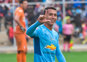 ¡Así le ha ido a Roberto Fernández desde que sonó por primera vez!
