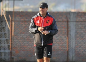 ¿Néstor Lorenzo dirigirá a Melgar en la llave ante Deportivo Cali?