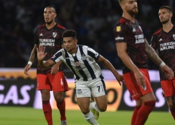 ¿Y River? Las otras opciones internacionales para Diego Valoyes