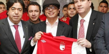 Gustavo Petro, el nuevo presidente de Colombia, y su relación con el fútbol