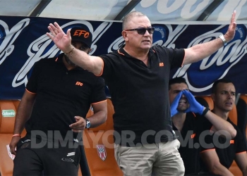 ¡Con todo el DT de Envigado! Mensaje a Pipe Pardo: “No tiene que venir a increparme porque…”