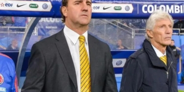 Néstor Lorenzo y el que sería su primer pedido en la Tricolor. Le interesa, pero…