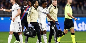 Se prenden las alarmas: ¿En duda el debut de Luis Sinisterra?