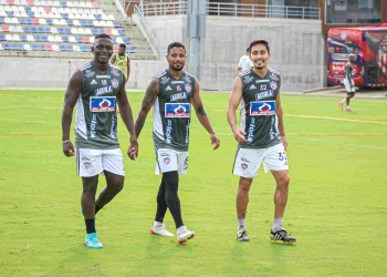 Sambueza, en duda: Los 4 extranjeros que inscribirá Junior