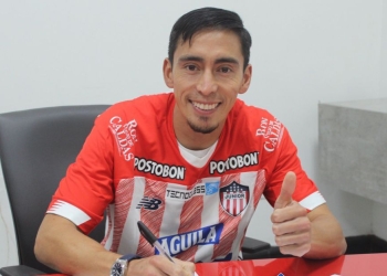 A Junior "le figuró" quedarse con Fabián Sambueza