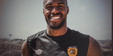 Oficial: Óscar Estupiñán, nuevo jugador del Hull City