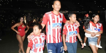 ¿Cómo influyó Carlos Bacca en la venta de abonos en Junior?