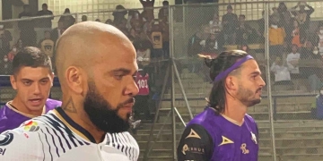 El momento que protagonizó Nico Benedetti con Dani Alves en Mexico