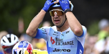 Por photofinish Dylan Groenewegen ganó en el Tour de Francia