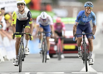 Simon Clarke se llevó la victoria en el Tour de Francia