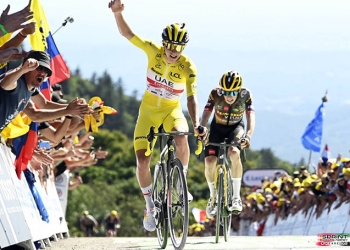 Pogacar volvió a ganar y no lo bajan del liderato del Tour