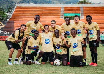 Gio Moreno y el reconocimiento vitalicio que le hicieron en Envigado