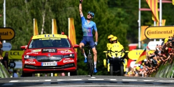 Hugo Houle conquistó la primera etapa de Pirineos en el Tour