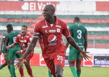 Adrián Ramos y el histórico récord que consiguió con su gol a Cortuluá