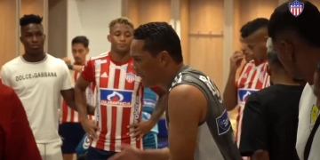 Bacca: "Dale que ganamos, les pisamos la cabeza ahí dentro"