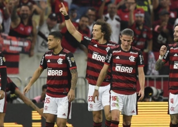 Asistencia de David Luiz ante Tolima en la goleada de Flamengo