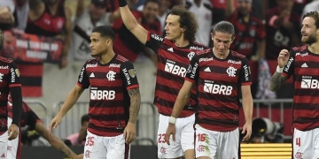 Asistencia de David Luiz ante Tolima en la goleada de Flamengo