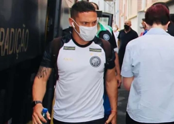 Máyer Candelo y la verdad sobre la versión de Javier Reina