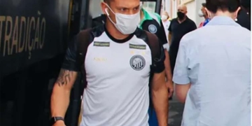 Máyer Candelo y la verdad sobre la versión de Javier Reina