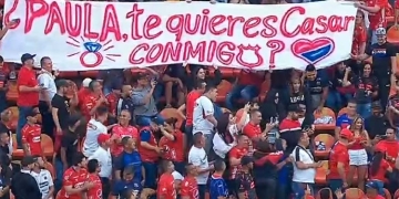 Video: ¡Propuesta de matrimonio durante partido del DIM!