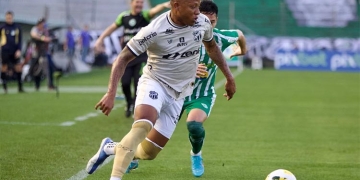 ¿Cómo va la experiencia de Jhon Vásquez en Ceará?