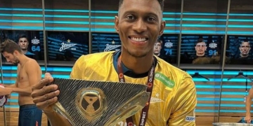 Primer gol, primer título para Mateo Cassierra en FC Zenit