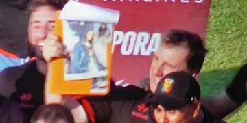 La curiosa imagen con la que Néstor Lorenzo festejó su primer título como DT