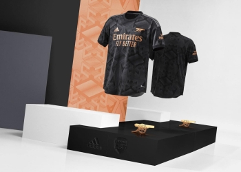 Segunda indumentaria de adidas para el Arsenal 2022/2023