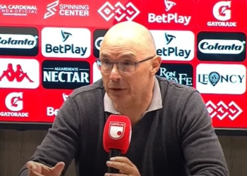 "Jugamos mal" y "Estamos en construcción, pero no es excusa": Alfredo Arias