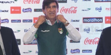 La curiosa presentación de Gustavo Costas como DT de Bolivia