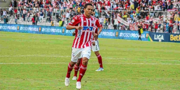 ¿Cuántos goles tiene Carlos Bacca con Junior?