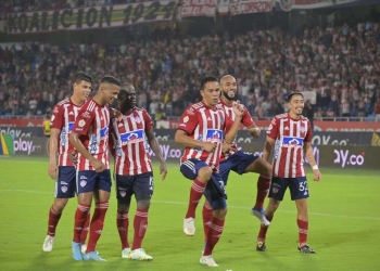 "Me encuentro jugando con Bacca y no me la creo"