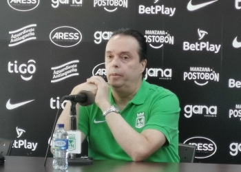 Mauricio Navarro: su versión sobre la salida de Macnelly Torres