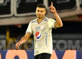 ¿Cuántos goles tiene Carlos Sierra con América?