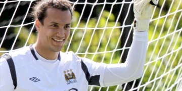 El paso de David González por Manchester City y el porqué no jugó